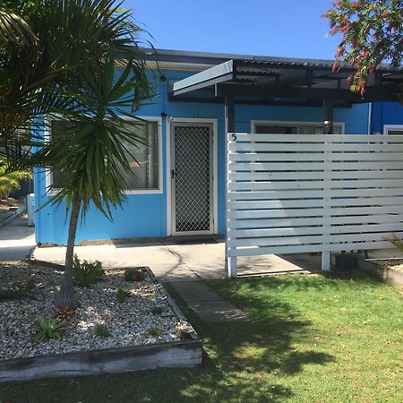 Clarence Head Caravan Park イルカ エクステリア 写真
