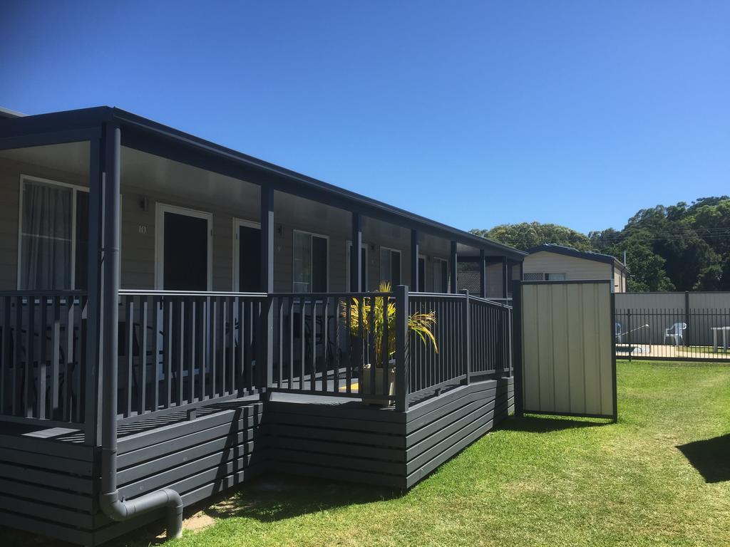 Clarence Head Caravan Park イルカ エクステリア 写真